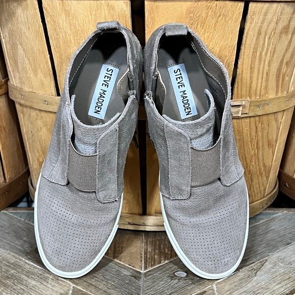 Steve Madden Wavery Tan Perforated Suede Gore-Elastic Zip Wedge Boots Womens 7 - Picture 10 of 12